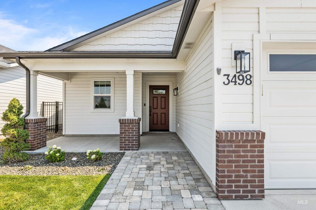 3498 NW 14th Ave, Meridian, ID 83646 photo 3