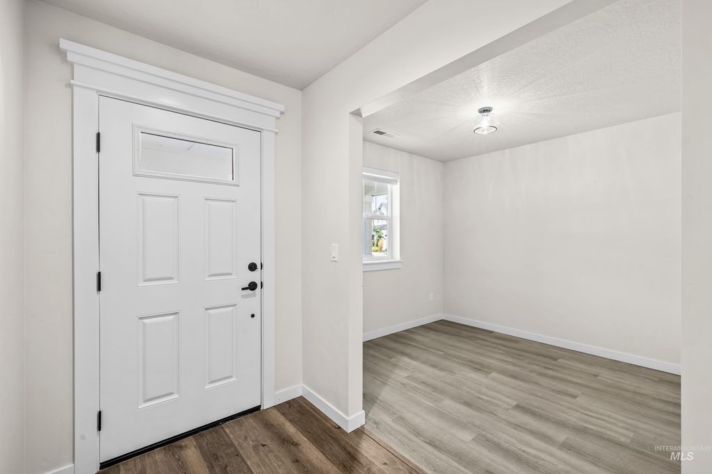 3498 NW 14th Ave, Meridian, ID 83646 photo 5
