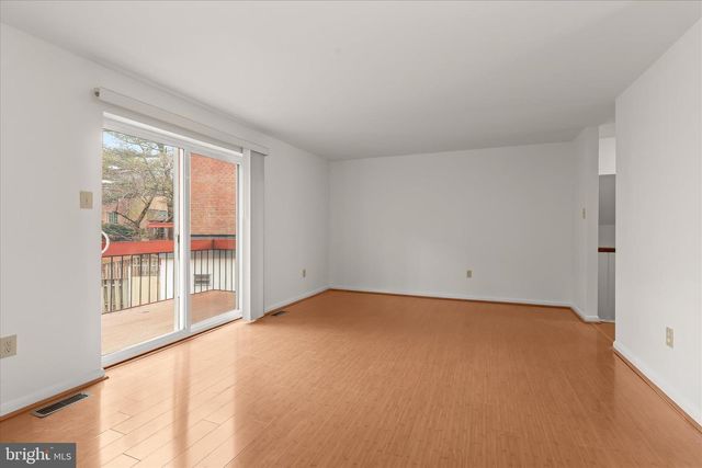 9811 RAINLEAF CT, Columbia, MD 21046