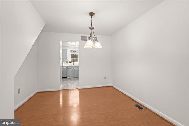 9811 RAINLEAF CT, Columbia, MD 21046