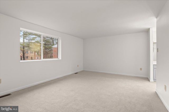 9811 RAINLEAF CT, Columbia, MD 21046