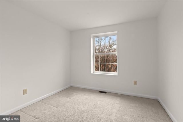 9811 RAINLEAF CT, Columbia, MD 21046