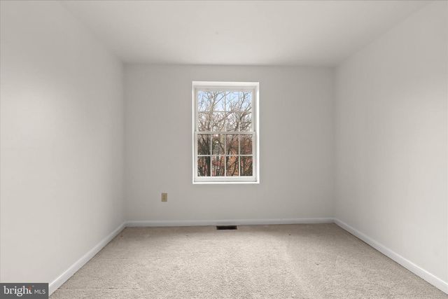 9811 RAINLEAF CT, Columbia, MD 21046