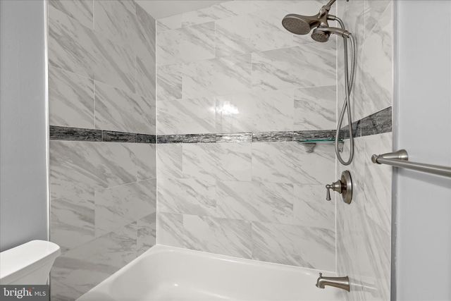 9811 RAINLEAF CT, Columbia, MD 21046