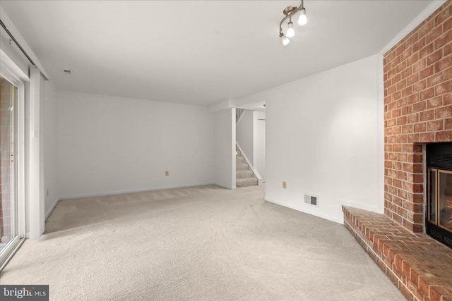 9811 RAINLEAF CT, Columbia, MD 21046