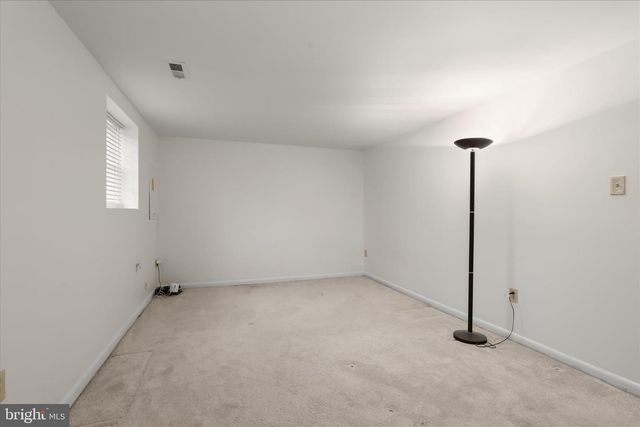 9811 RAINLEAF CT, Columbia, MD 21046