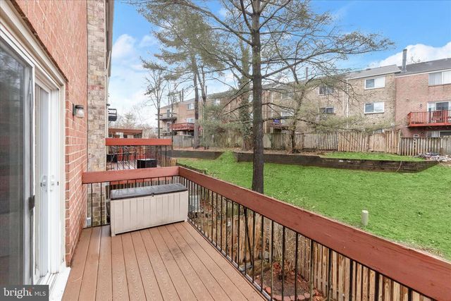 9811 RAINLEAF CT, Columbia, MD 21046