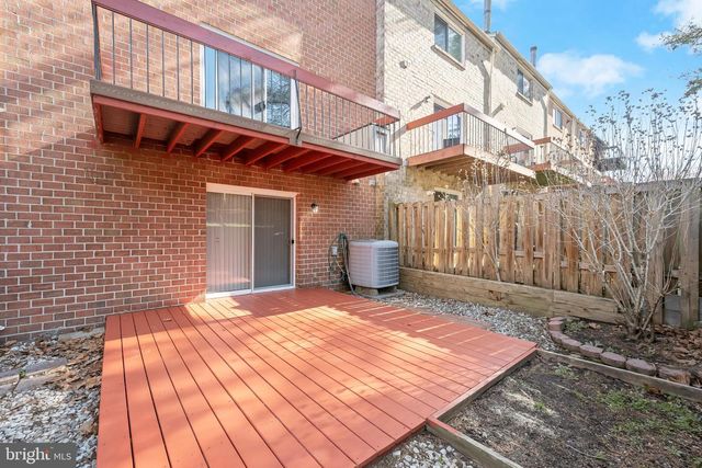 9811 RAINLEAF CT, Columbia, MD 21046