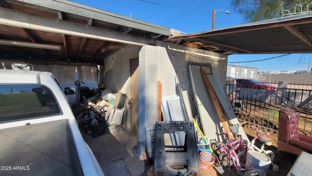 1813 W SHERMAN Street, Phoenix, AZ 85007