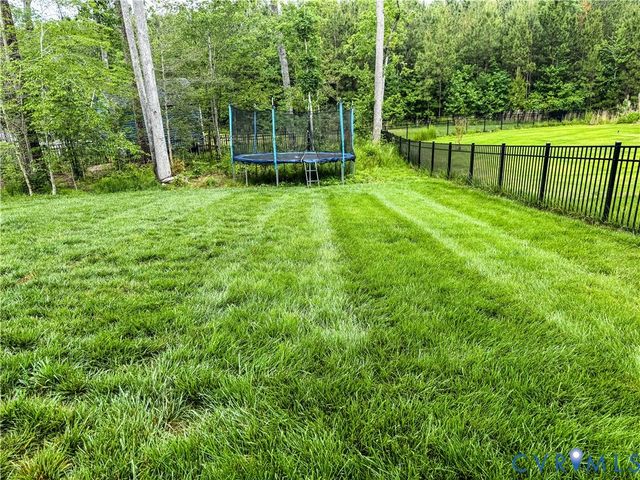5107 Lake Summer Loop, Moseley, VA 23120