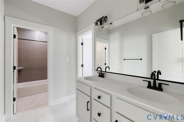 5107 Lake Summer Loop, Moseley, VA 23120