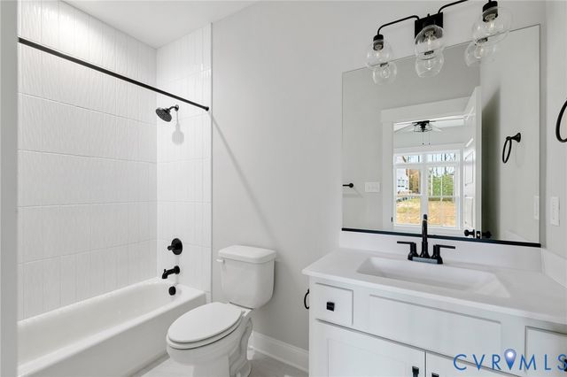 5107 Lake Summer Loop, Moseley, VA 23120