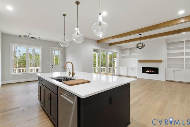 5107 Lake Summer Loop, Moseley, VA 23120