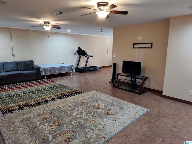 276 FOREST GLEN ROAD, Sylacauga, AL 35150