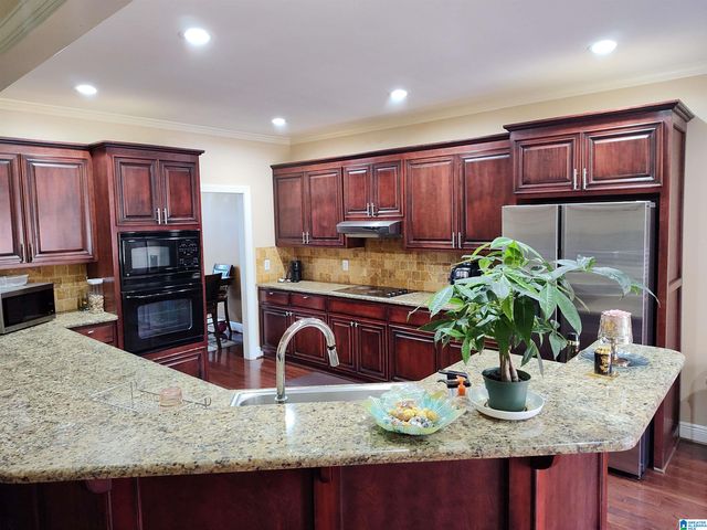 276 FOREST GLEN ROAD, Sylacauga, AL 35150