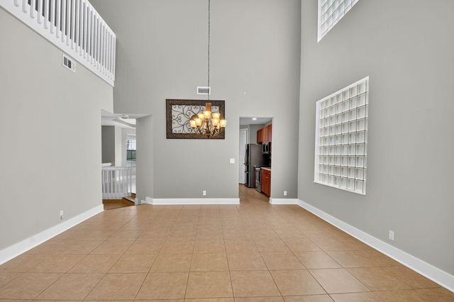 9917 Cobblestone Creek Drive, Boynton Beach, FL 33472