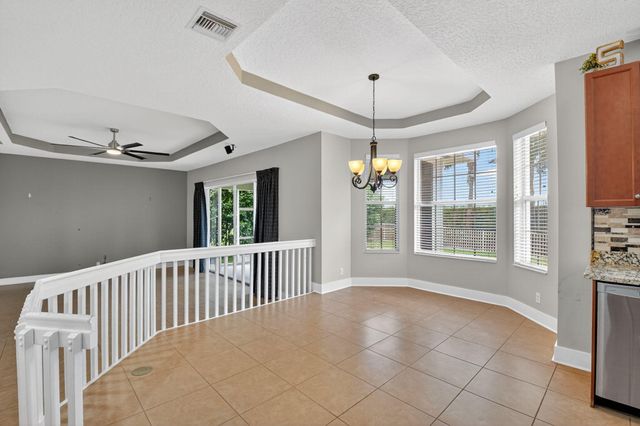 9917 Cobblestone Creek Drive, Boynton Beach, FL 33472