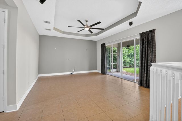 9917 Cobblestone Creek Drive, Boynton Beach, FL 33472