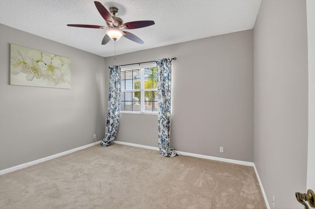 9917 Cobblestone Creek Drive, Boynton Beach, FL 33472