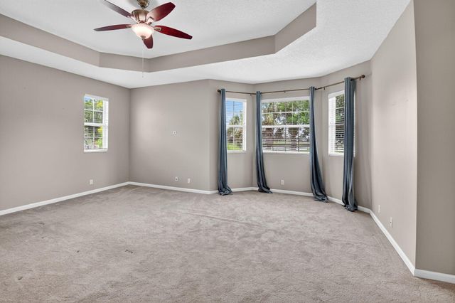 9917 Cobblestone Creek Drive, Boynton Beach, FL 33472
