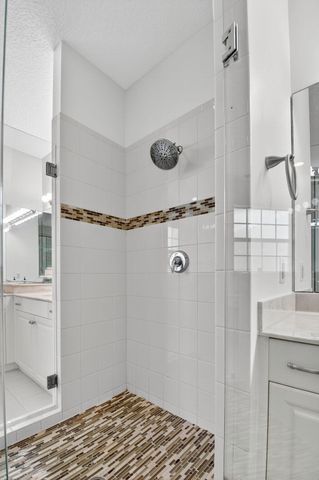 9917 Cobblestone Creek Drive, Boynton Beach, FL 33472