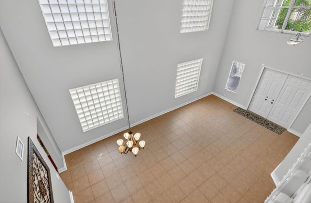 9917 Cobblestone Creek Drive, Boynton Beach, FL 33472