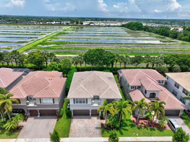 9917 Cobblestone Creek Drive, Boynton Beach, FL 33472