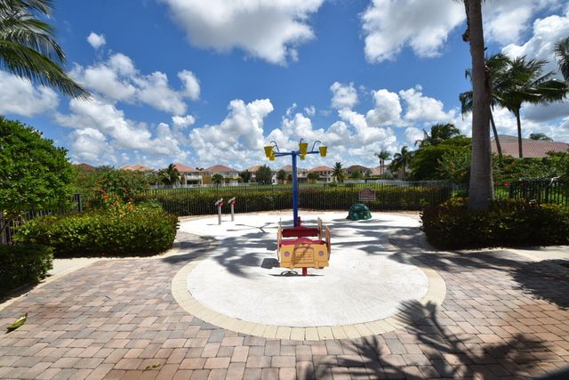 9917 Cobblestone Creek Drive, Boynton Beach, FL 33472