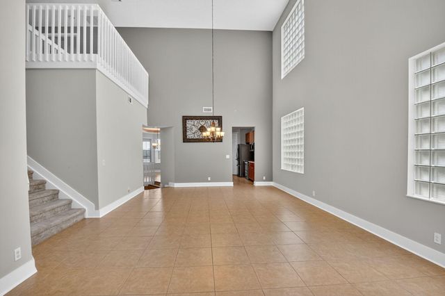 9917 Cobblestone Creek Drive, Boynton Beach, FL 33472