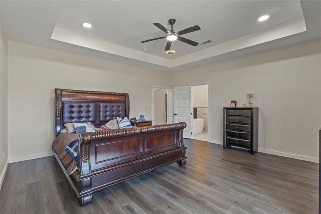 11101 Leeper Drive, Balch Springs, TX 75180
