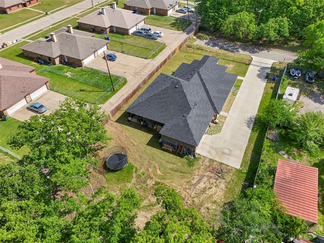 11101 Leeper Drive, Balch Springs, TX 75180