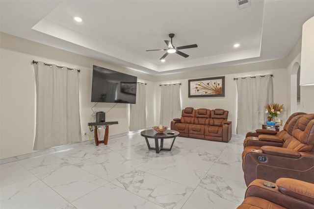 11101 Leeper Drive, Balch Springs, TX 75180