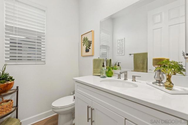 877 Woodhaven Rd, San Marcos, CA 92069