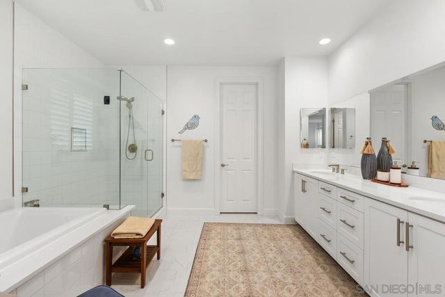 877 Woodhaven Rd, San Marcos, CA 92069