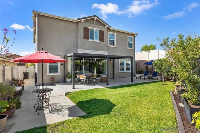877 Woodhaven Rd, San Marcos, CA 92069