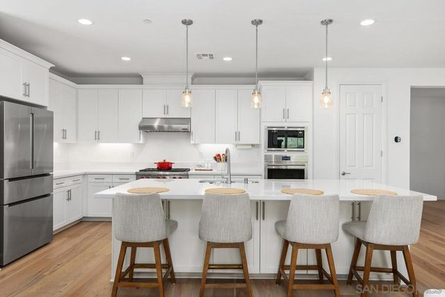 877 Woodhaven Rd, San Marcos, CA 92069