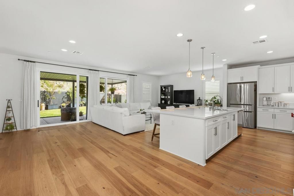 877 Woodhaven Rd, San Marcos, CA 92069 — photo 4