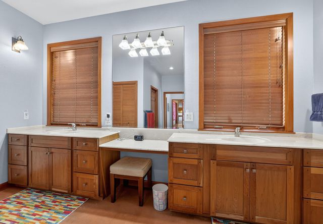 615 Tumbleweed Trail, Jacksonville, OR 97530