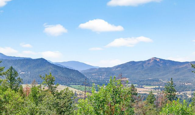 615 Tumbleweed Trail, Jacksonville, OR 97530