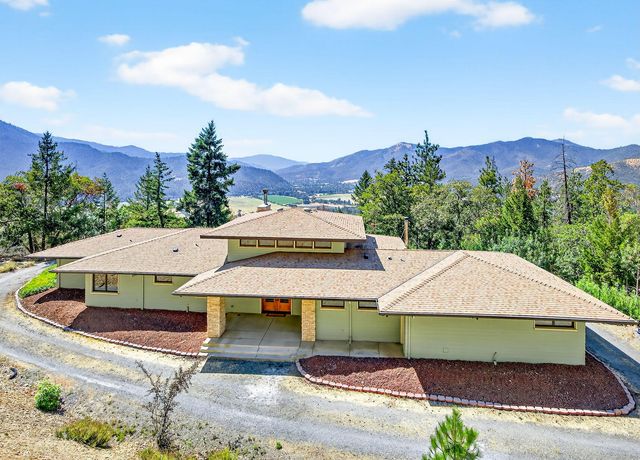 615 Tumbleweed Trail, Jacksonville, OR 97530