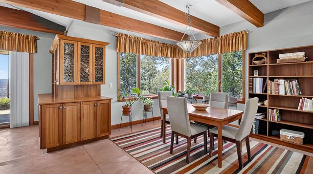 615 Tumbleweed Trail, Jacksonville, OR 97530