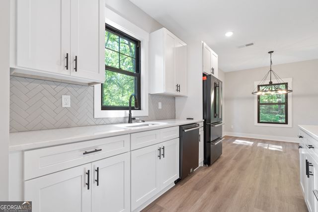 104 Open Bay Drive, Eatonton, GA 31024