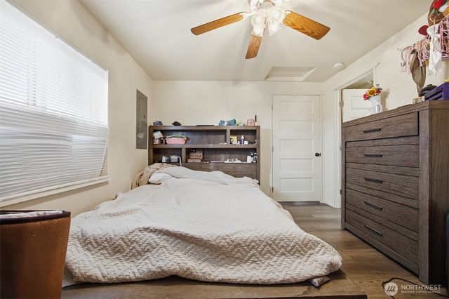 5698 2nd Avenue, Ferndale, WA 98248