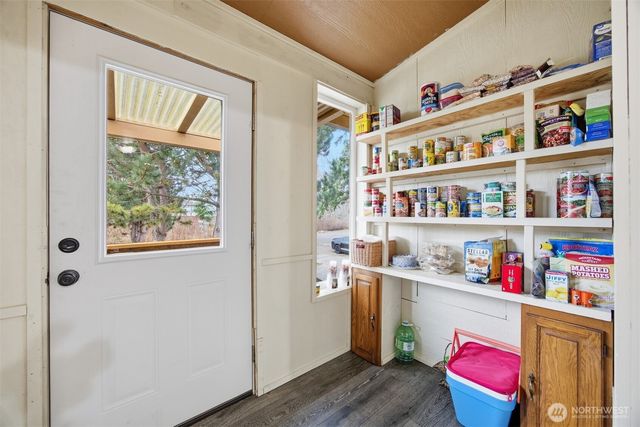 5698 2nd Avenue, Ferndale, WA 98248