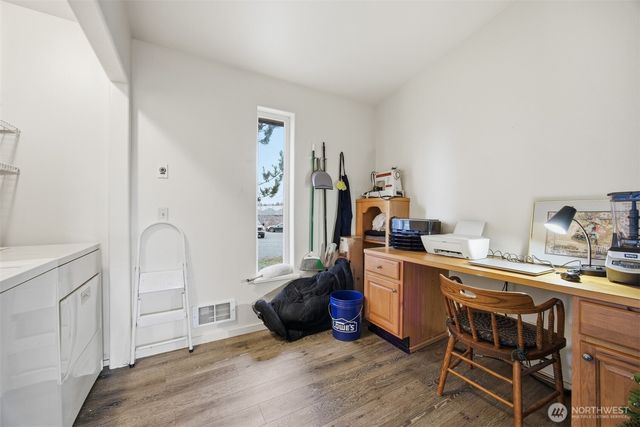 5698 2nd Avenue, Ferndale, WA 98248