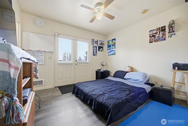 5698 2nd Avenue, Ferndale, WA 98248