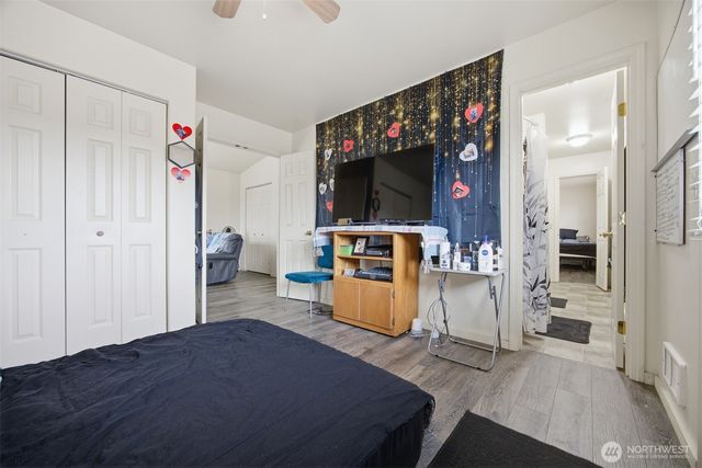 5698 2nd Avenue, Ferndale, WA 98248