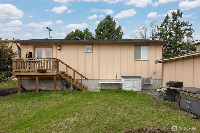 5698 2nd Avenue, Ferndale, WA 98248