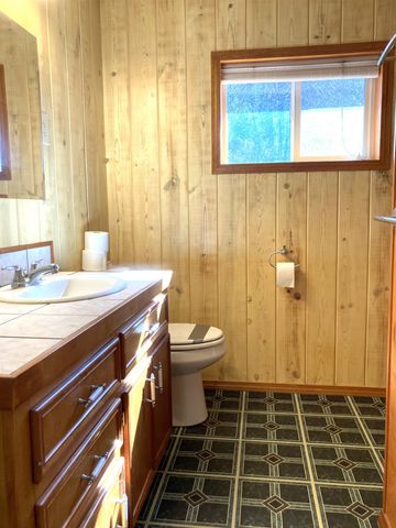 4911 Nixon Way, Colville, WA 99114