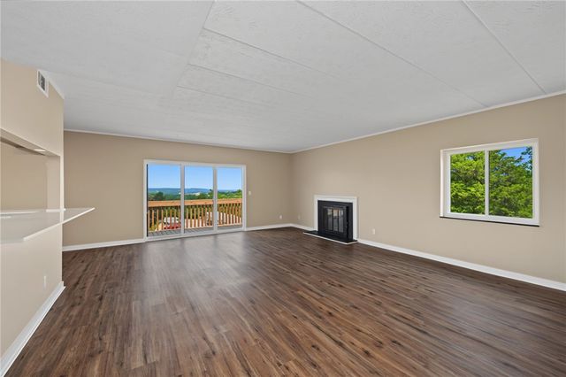 1116 Eagle Feather Circle, West Carrollton, OH 45449